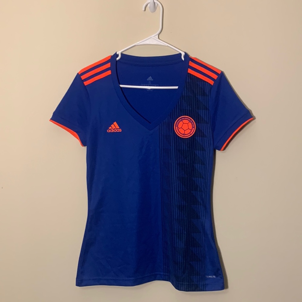 Columbia Women’s Soccer Jersey Size Small